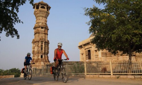 Cycling to Udaipur
