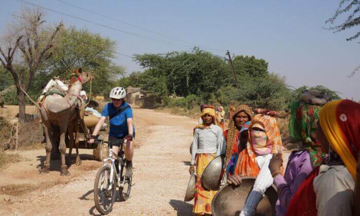 Cycling to Udaipur