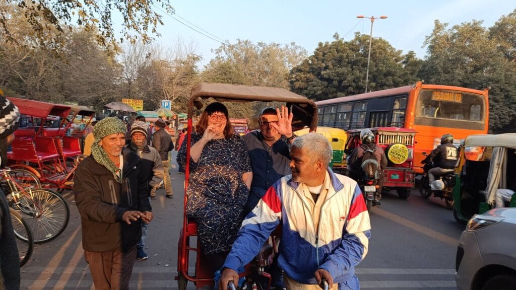 An evening exploration of Old Delhi on a cycle rickshaw.